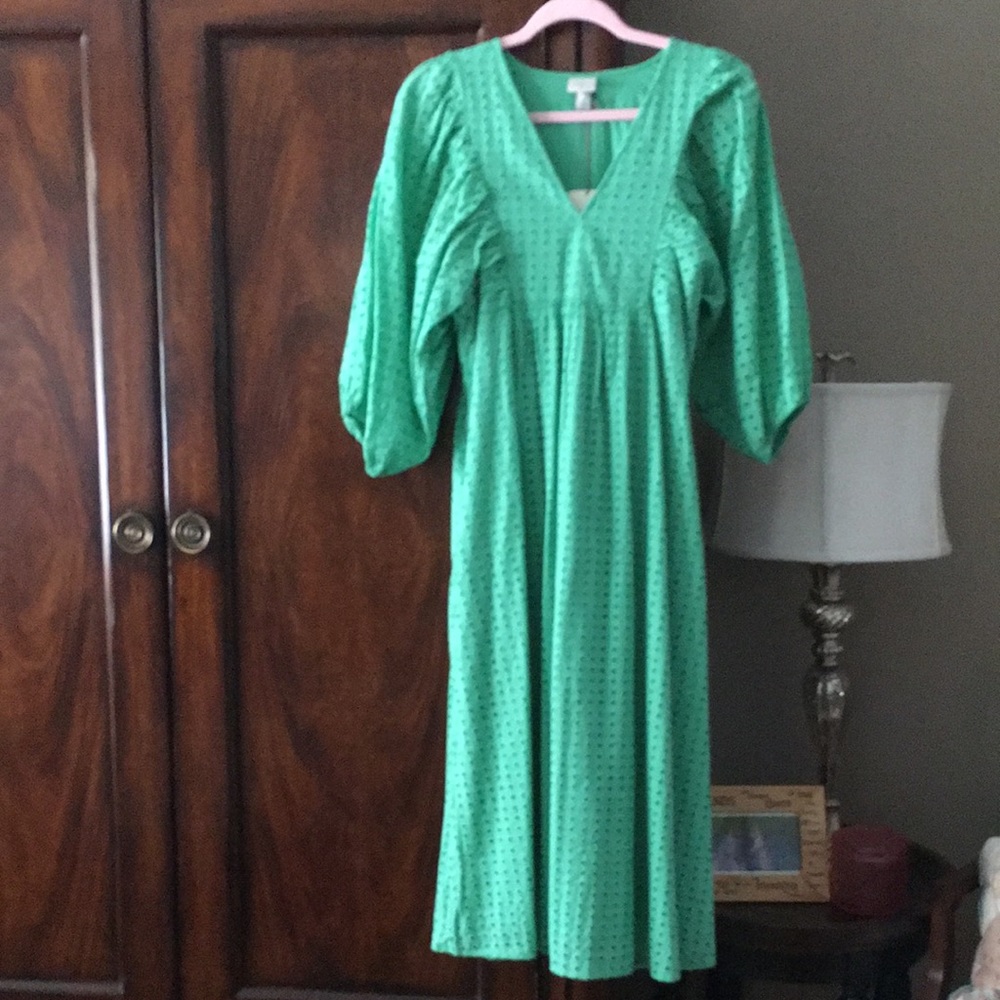 A New Day eyelet green dress with puff sleeve